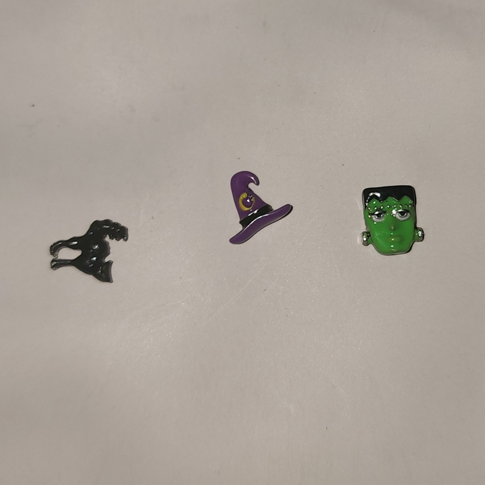Lot of 3 Halloween retired Origami Owl charms.